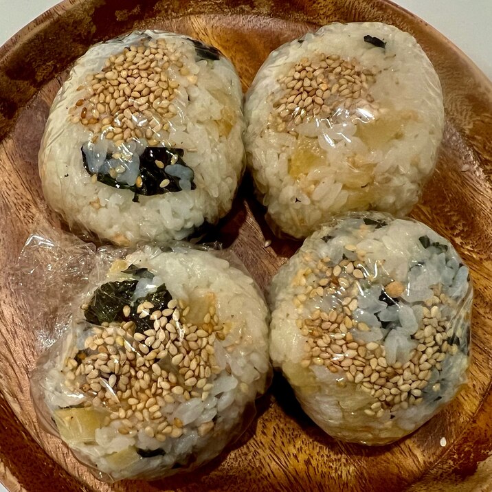 チュモッパ風おにぎり